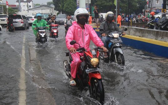 Hujan Lebat Guyur NTB & Papua 4-5 Feb
